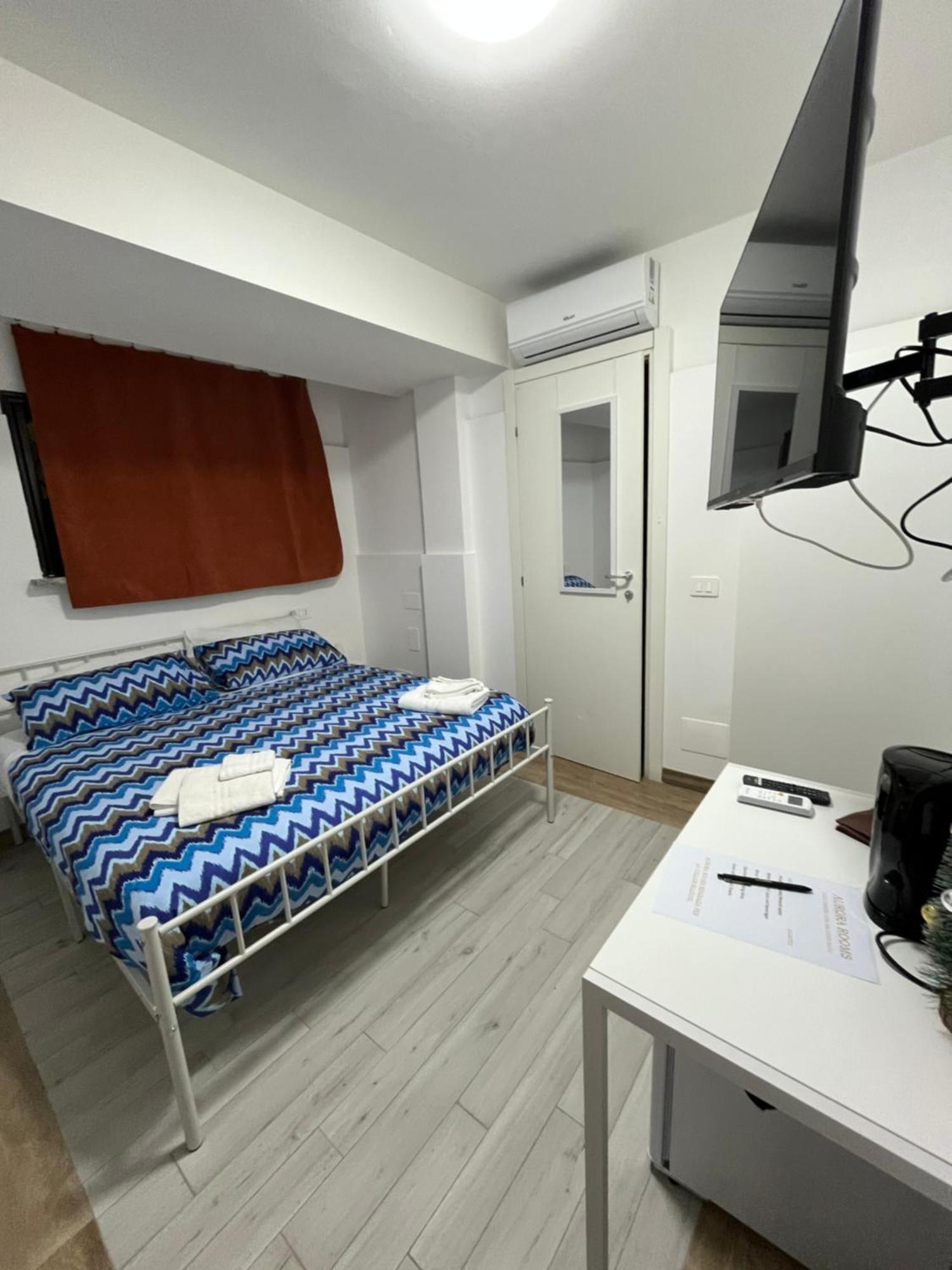 Aurora Rooms Pomigliano d'Arco Eksteriør bilde